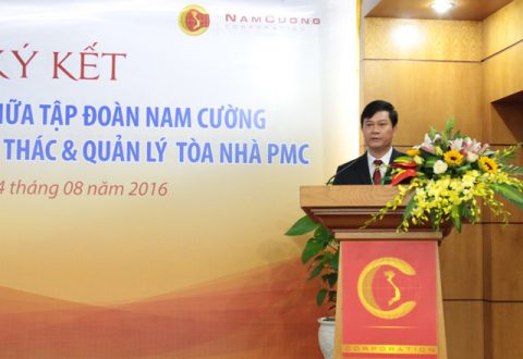 Ông Lương Anh Quang - Giám đốc Công ty TNHH Quản lý và Dịch vụ KĐT Nam Cường phát biểu tại buổi lễ