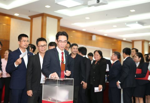 Cán bộ nhân viên Tập đoàn Nam Cường tham gia ủng hộ Qũy trái tim nhân hậu tại lễ mít tinh kỷ niệm ngày thành lập Tập đoàn 19/3