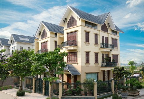 Ở An Khang Villa, lái xe Masda 3
